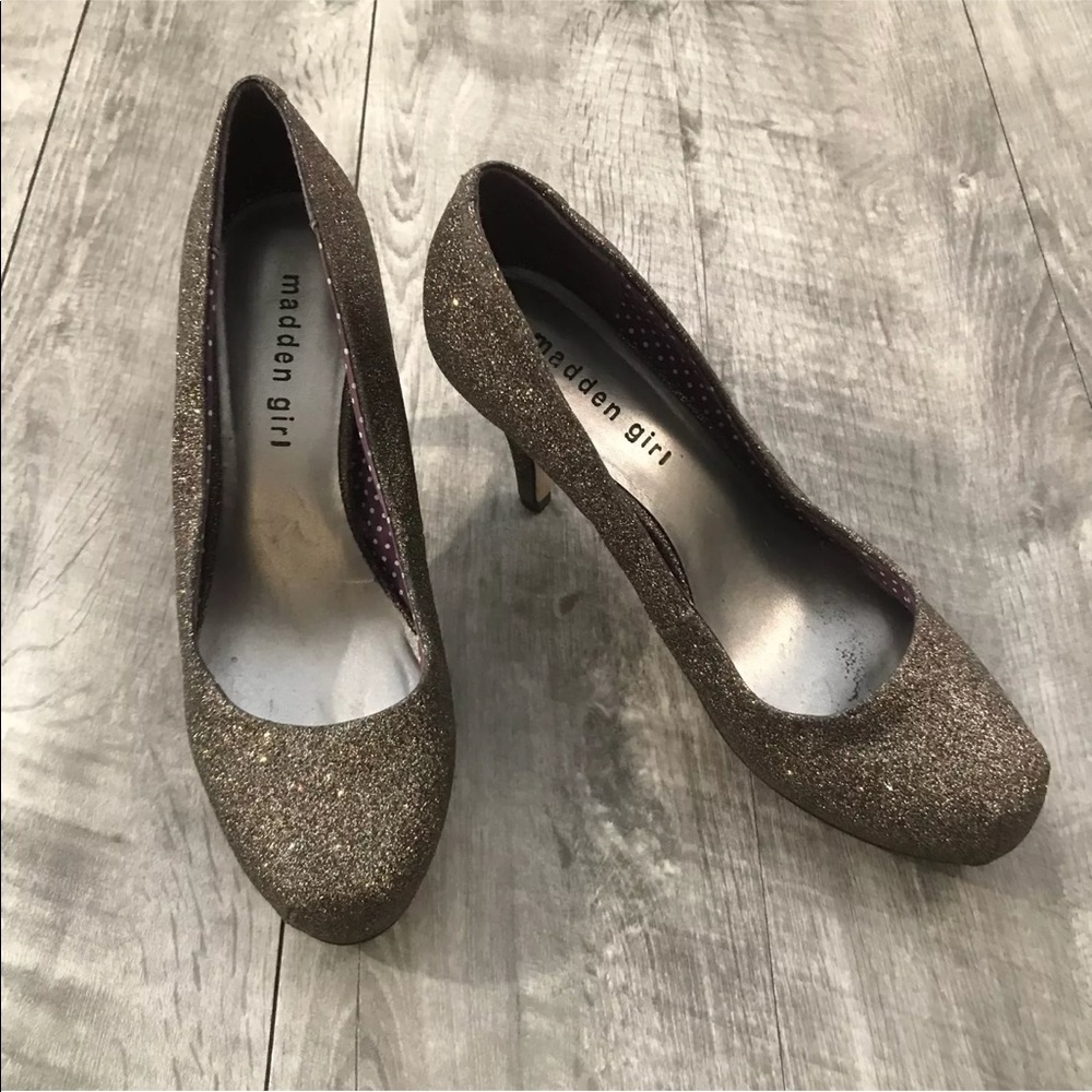 Madden Girl Getta Pump Gold Glitter High Heel 8